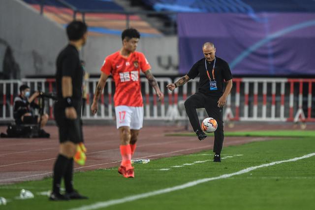 莱比锡官方：俱乐部与皇马之间就扬·迪奥曼德的转会达成协议